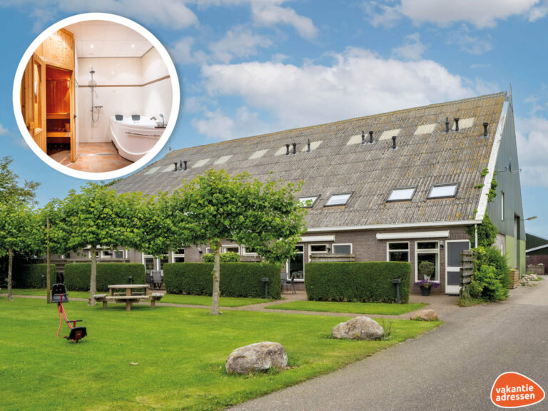 De vier vakantiehuizen