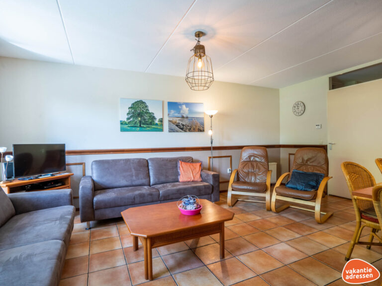 Zithoek met smart-tv (voorlopige foto De Groppe)